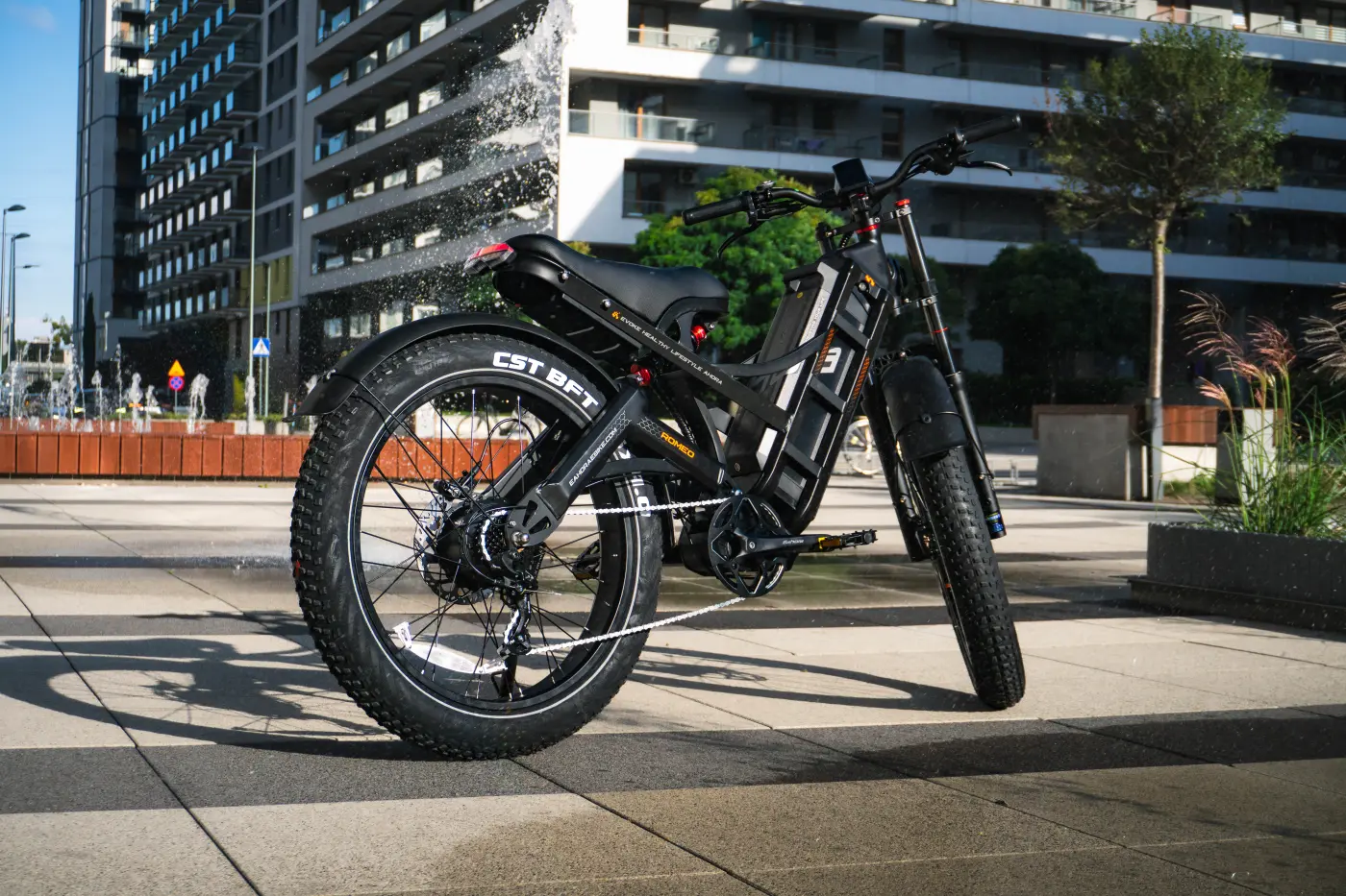 Eahora Romeo Pro — 1